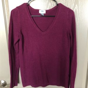 Old Navy V-neck sweater